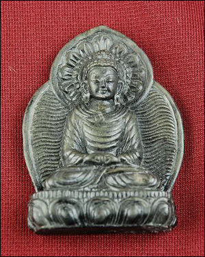 47388-石仏の守り本尊「阿弥陀如来(戌・亥歳)」