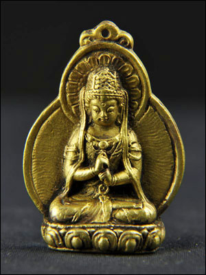 47093-極小仏像「大日如来(浮き彫り・金銅仏)」