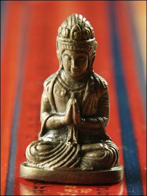 48686-極小仏像「勢至菩薩」