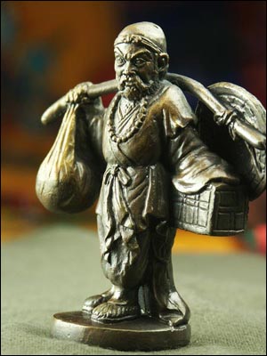 48792-極小仏像「西遊記 沙悟浄」