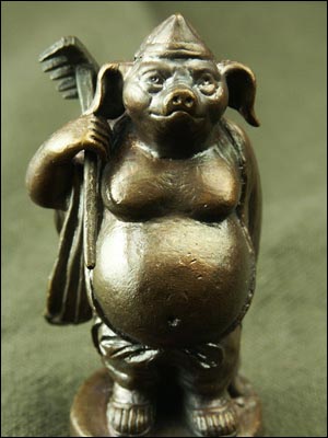 48793-極小仏像「西遊記 猪八戒」