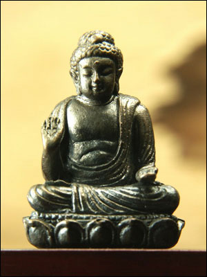 61208-極小仏像「釈迦如来」