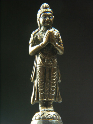 61220-極小仏像「勢至菩薩」
