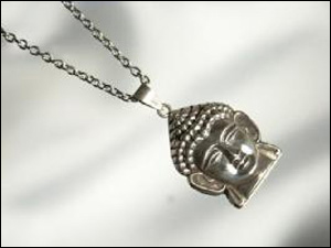 48258-チベットペンダント「純銀 仏頭」