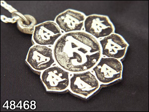 48468-曼荼羅ペンダントヘッド「胎蔵界曼荼羅(WM製)」